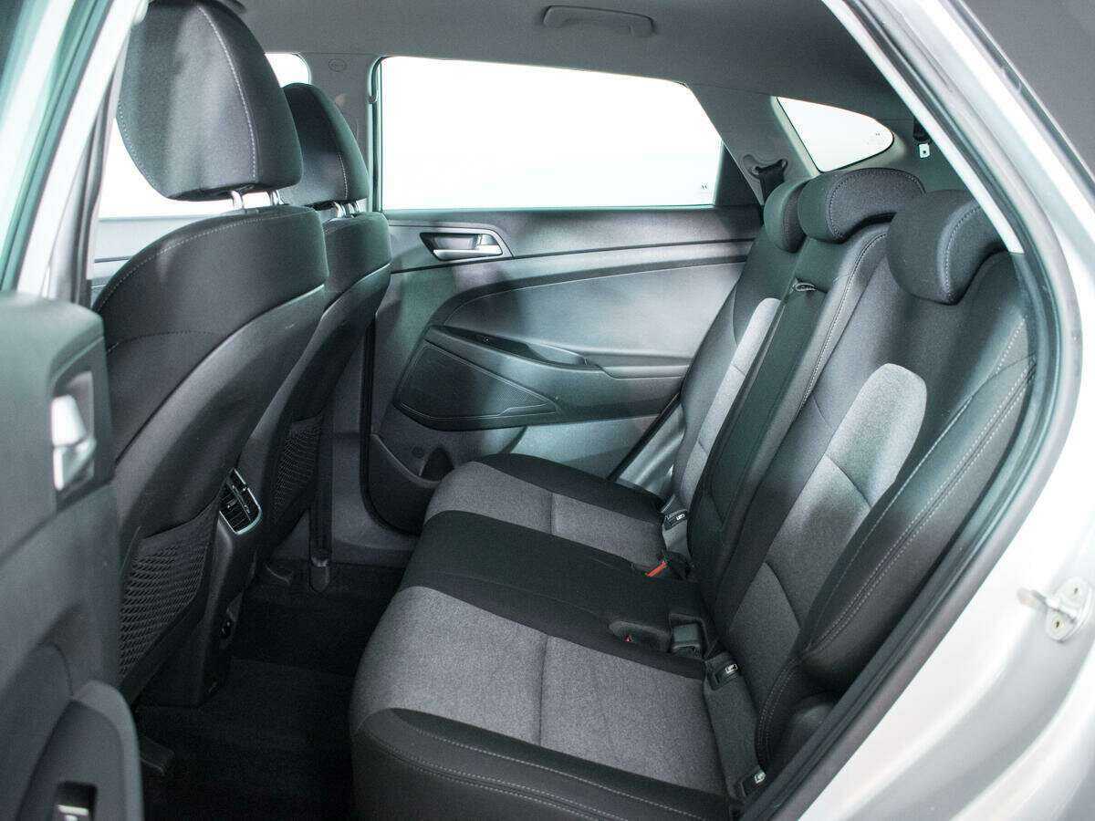 Купить Hyundai Tucson с пробегом. Фото: #9