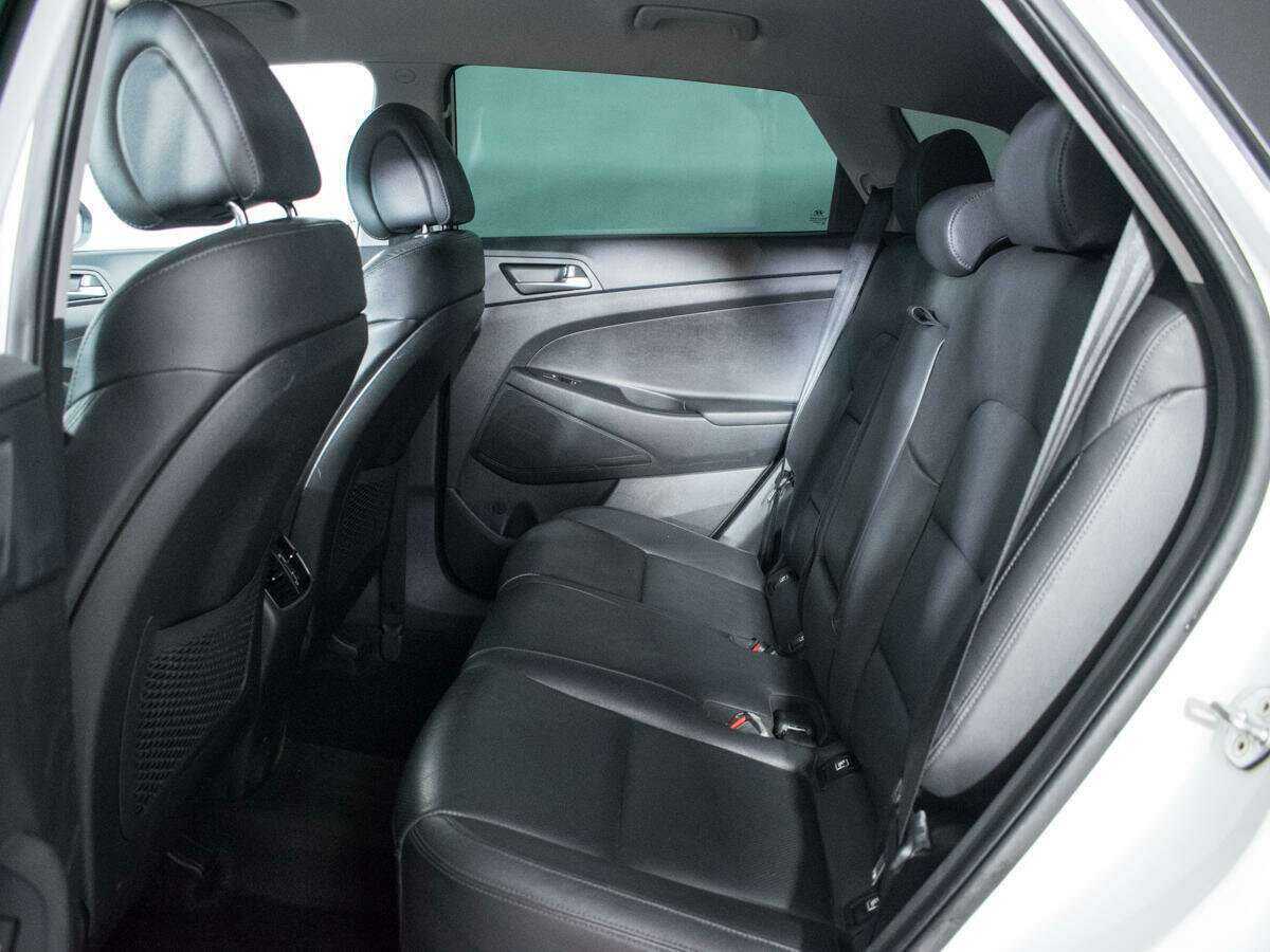 Купить Hyundai Tucson с пробегом. Фото: #9