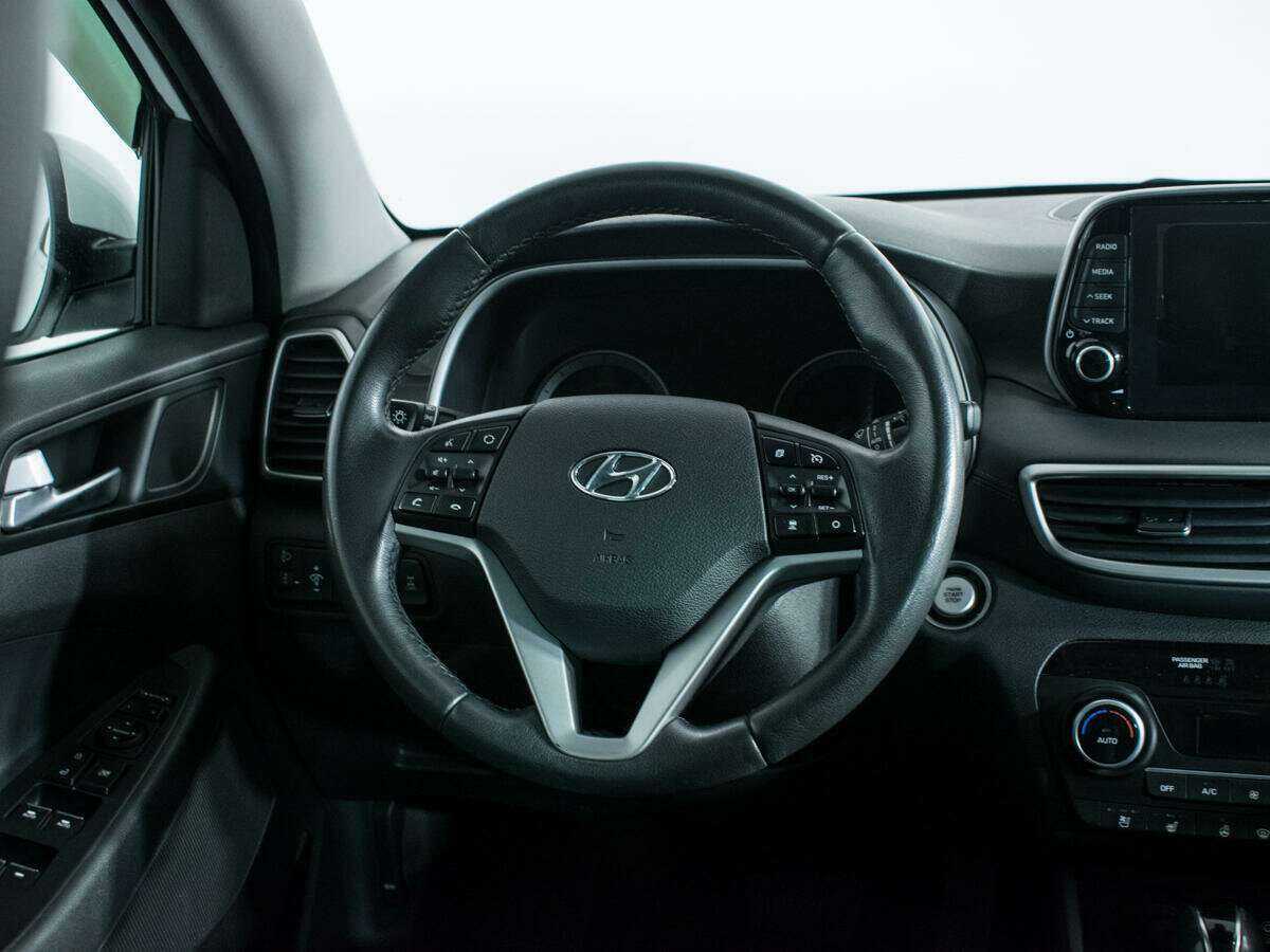 Купить Hyundai Tucson с пробегом. Фото: #13