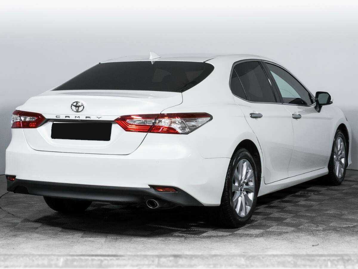 Купить Toyota Camry с пробегом. Фото: #4