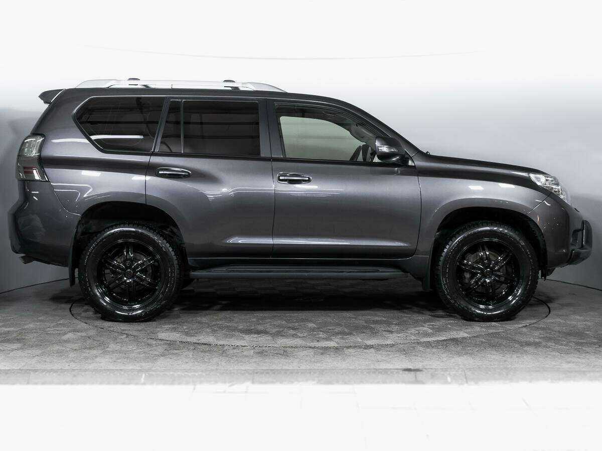 Купить Toyota Land Cruiser Prado с пробегом. Фото: #3