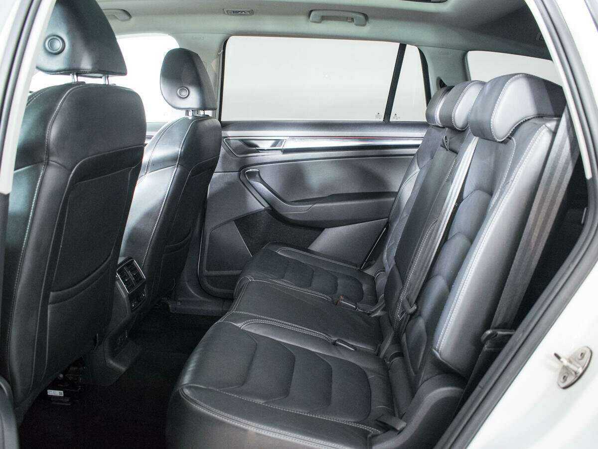 Купить Skoda Kodiaq с пробегом. Фото: #9