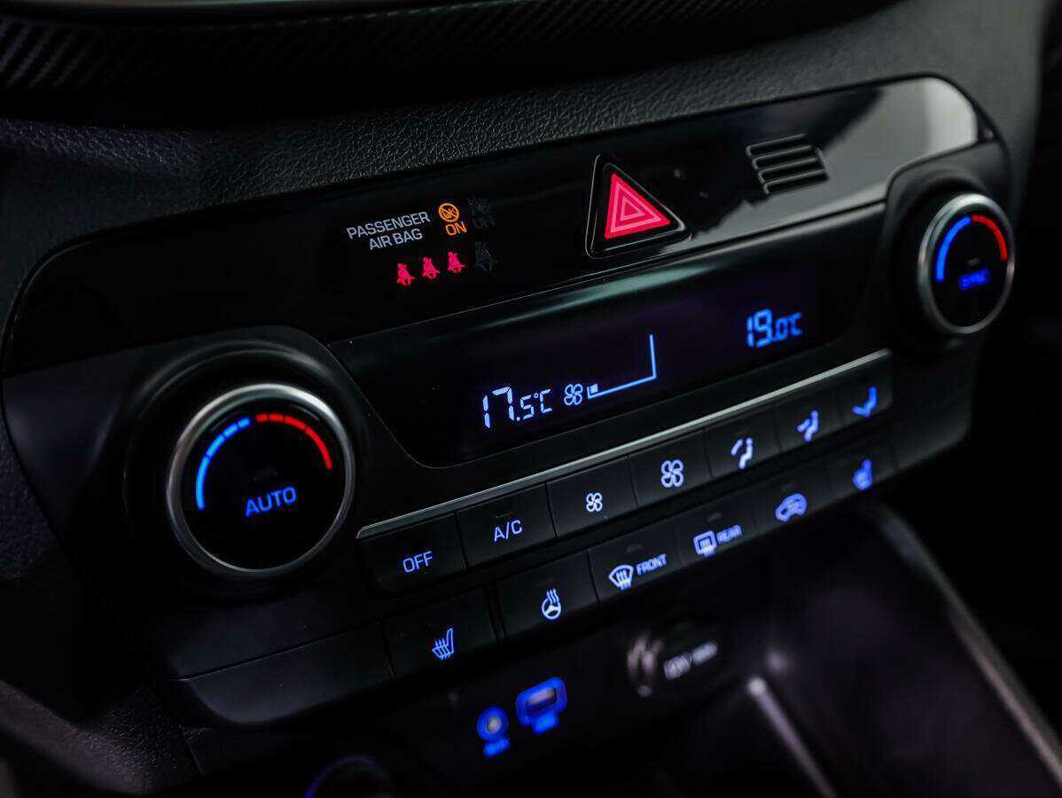 Купить Hyundai Tucson с пробегом. Фото: #13