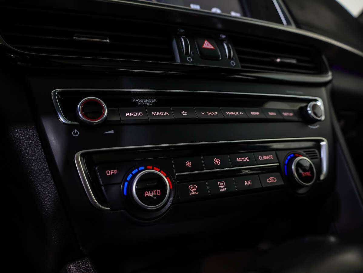 Купить Kia Optima с пробегом. Фото: #13