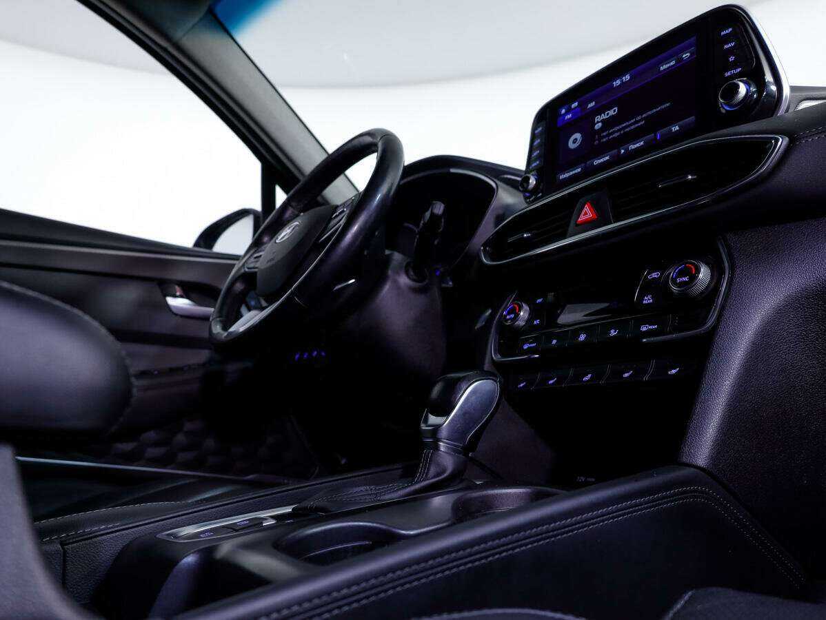 Купить Hyundai Santa Fe с пробегом. Фото: #25