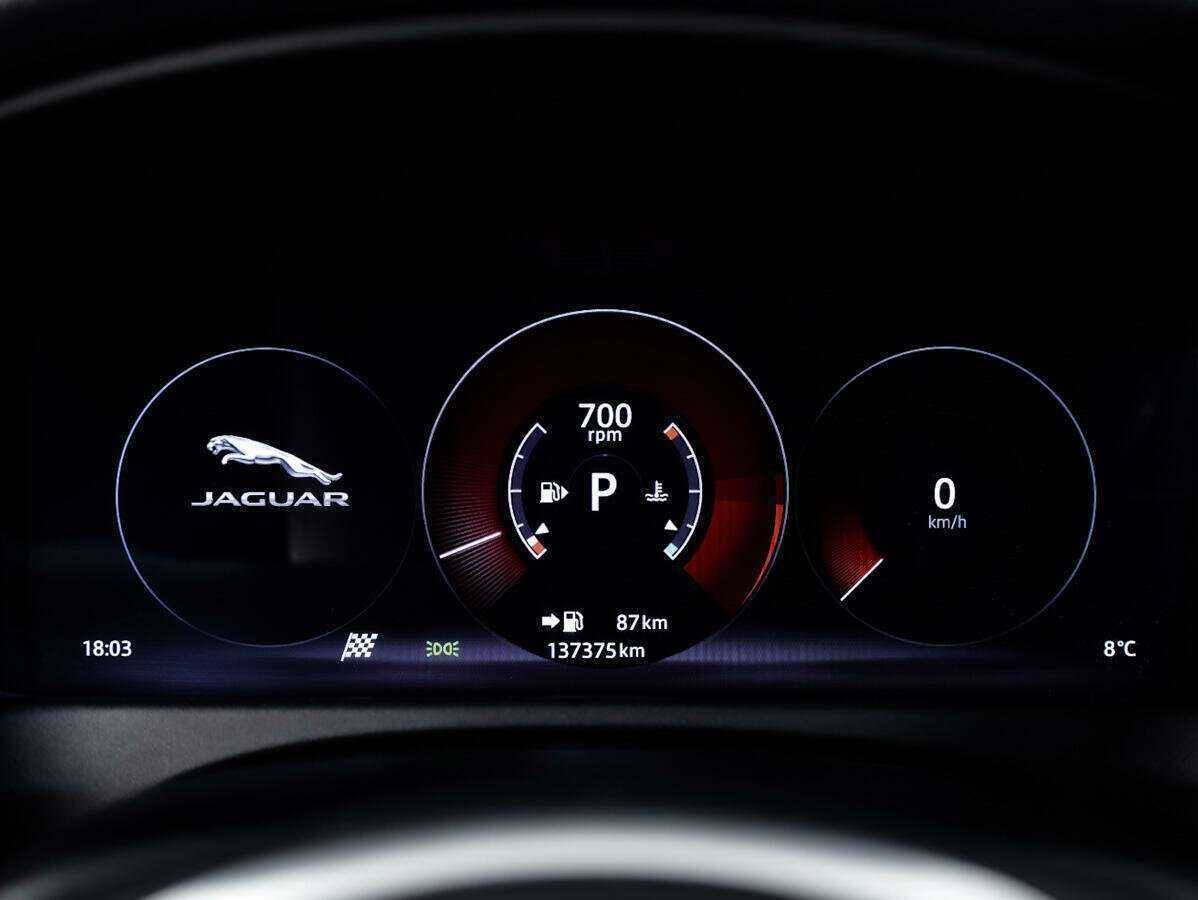 Купить Jaguar XF с пробегом. Фото: #16