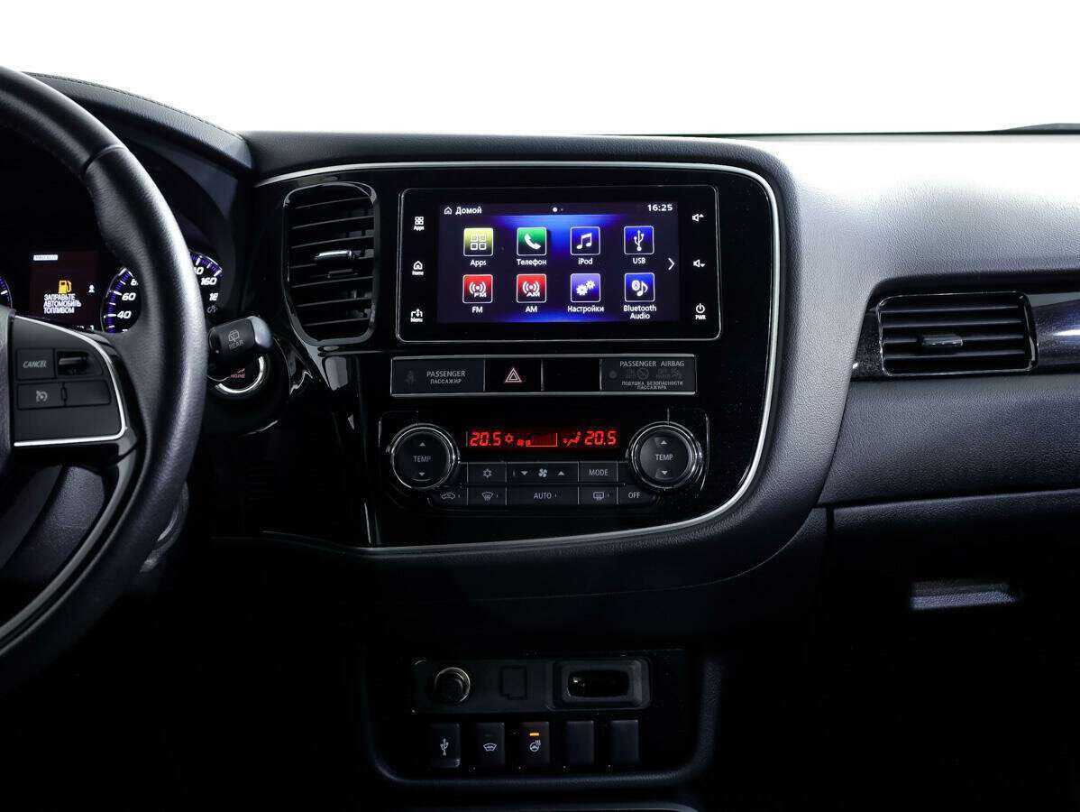 Купить Mitsubishi Outlander с пробегом. Фото: #15