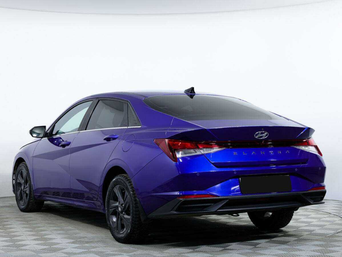 Купить Hyundai Elantra с пробегом. Фото: #5