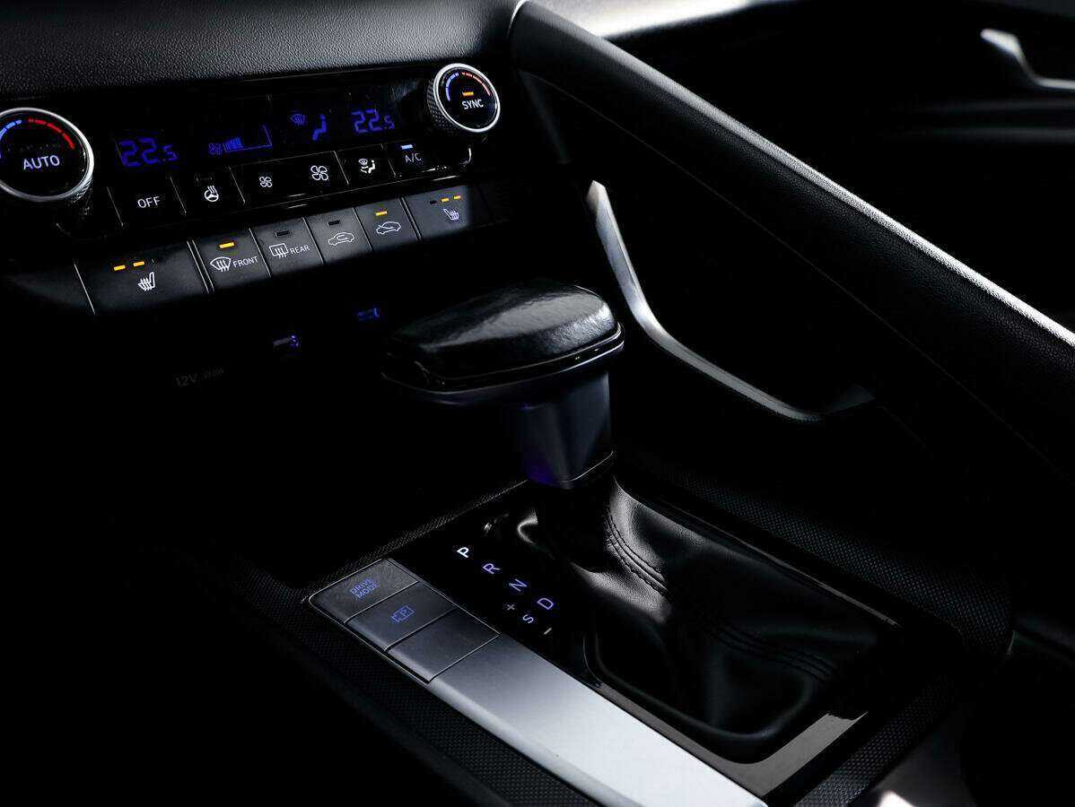 Купить Hyundai Elantra с пробегом. Фото: #18