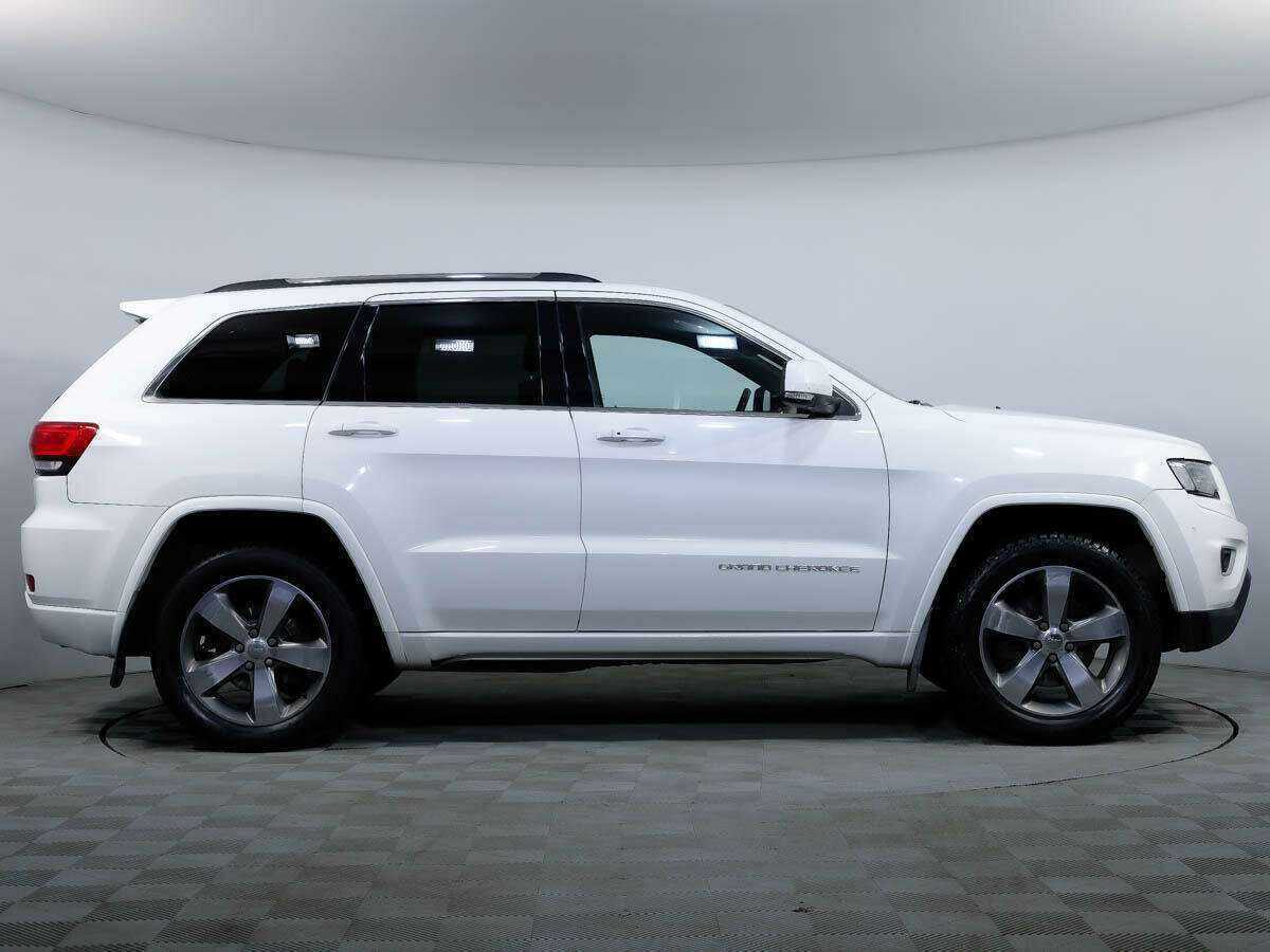 Купить Jeep Grand Cherokee с пробегом. Фото: #2