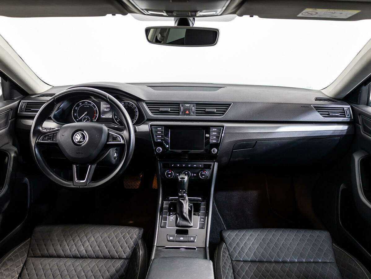Купить Skoda Superb с пробегом. Фото: #8