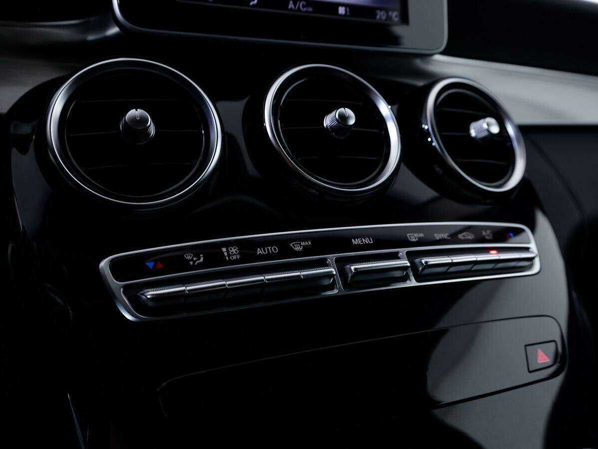 Купить Mercedes-Benz C-Класс с пробегом. Фото: #14