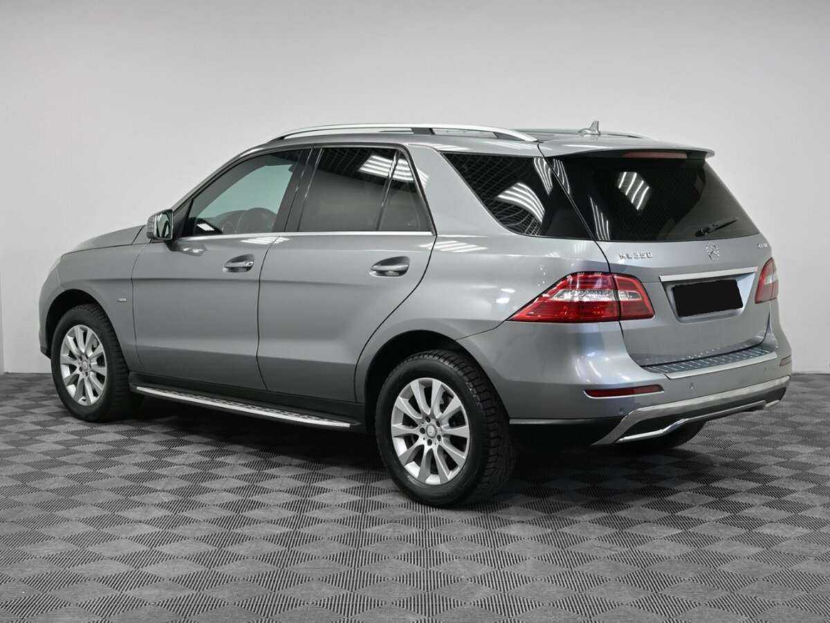 Купить Mercedes-Benz M-Класс с пробегом. Фото: #3