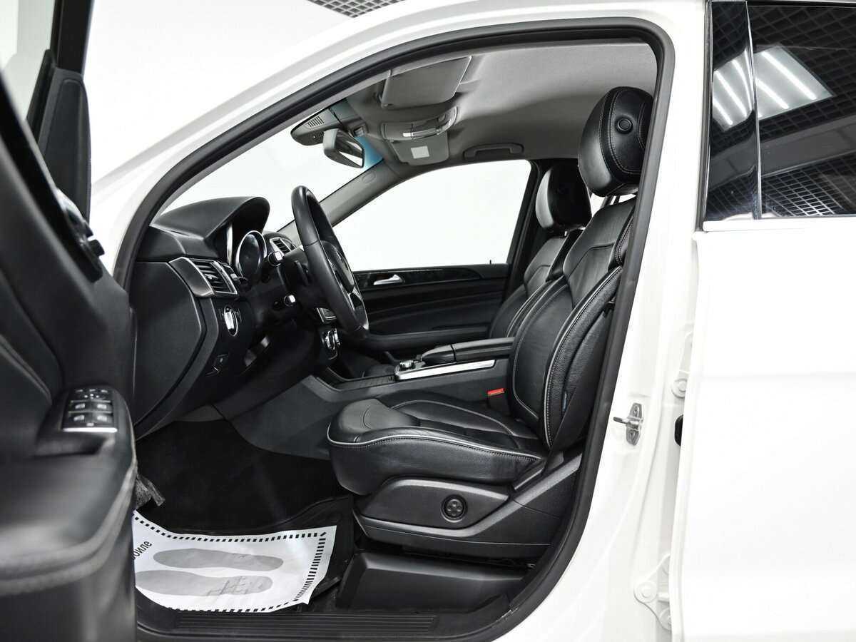 Купить Mercedes-Benz M-Класс с пробегом. Фото: #4