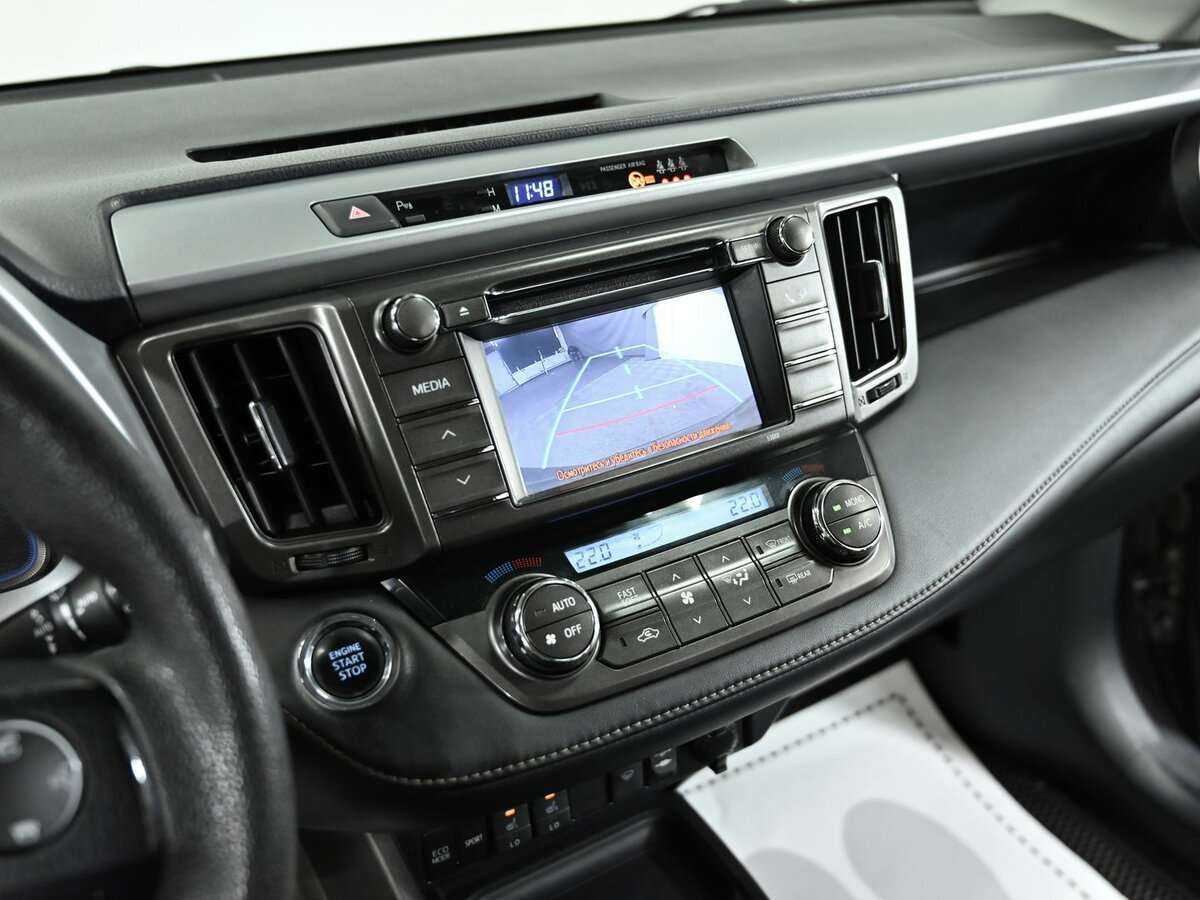 Купить Toyota RAV4 с пробегом. Фото: #9