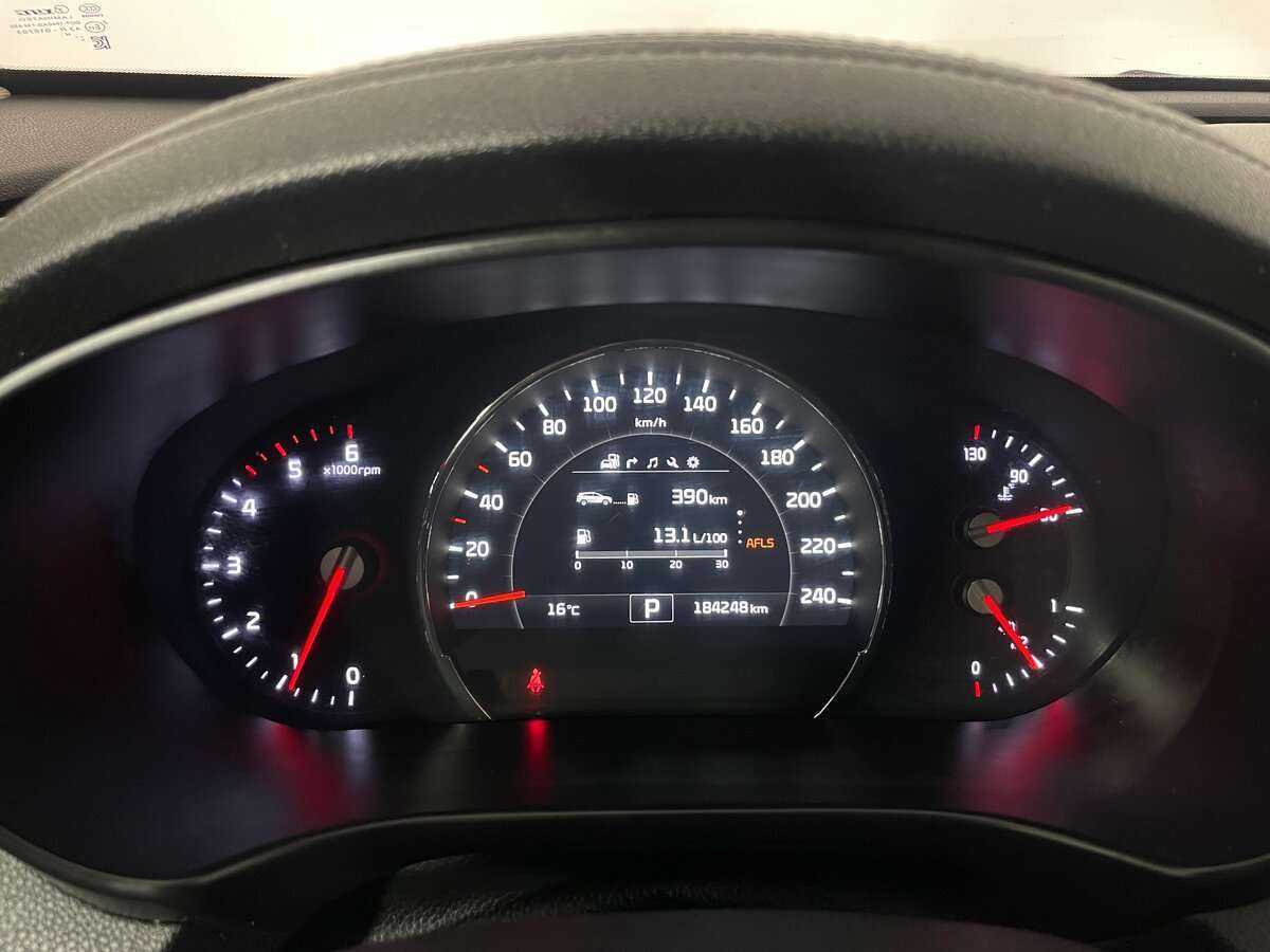Купить Kia Sorento с пробегом. Фото: #12