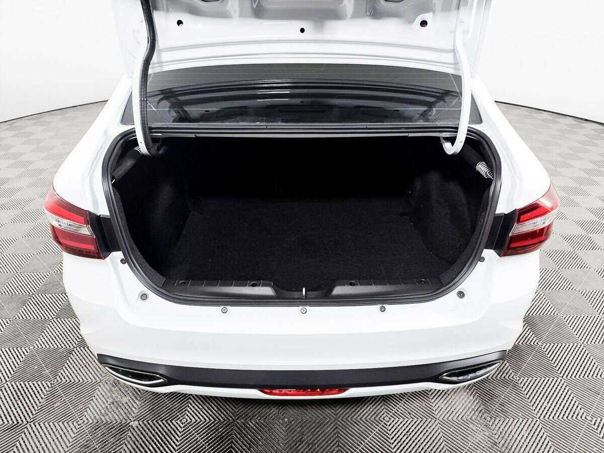 Купить Lada (ВАЗ) Vesta с пробегом. Фото: #5