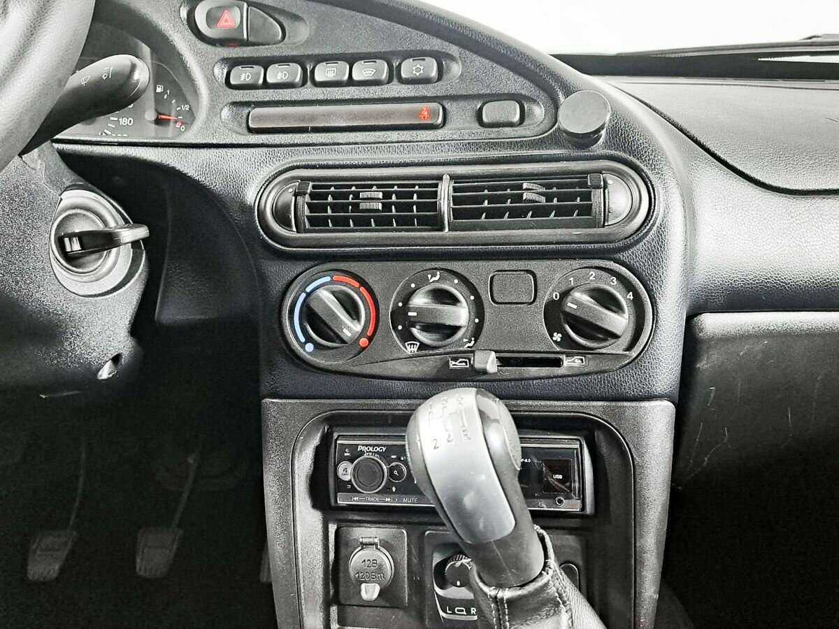 Купить Chevrolet Niva с пробегом. Фото: #11