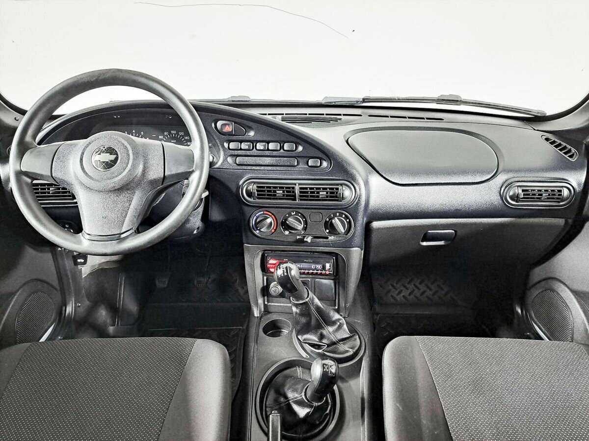 Купить Chevrolet Niva с пробегом. Фото: #11