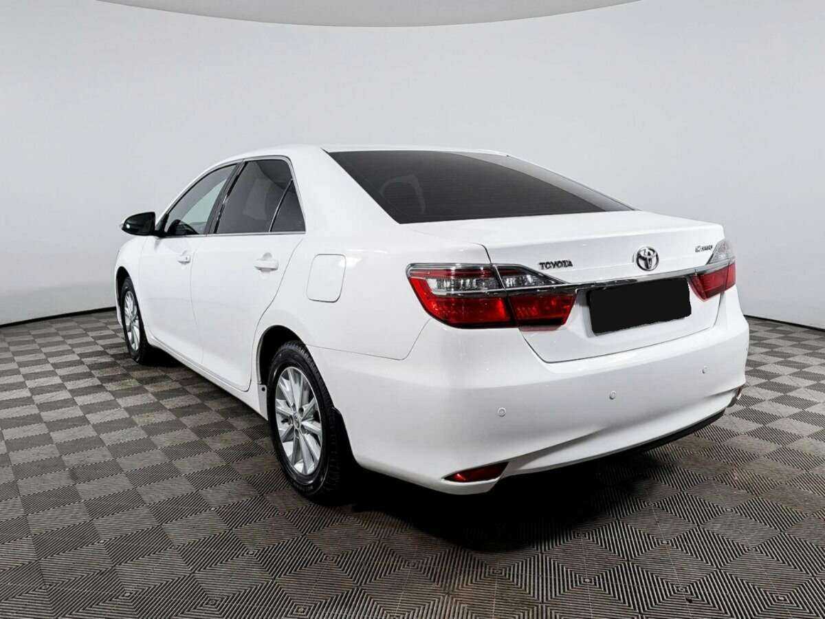 Купить Toyota Camry с пробегом. Фото: #5