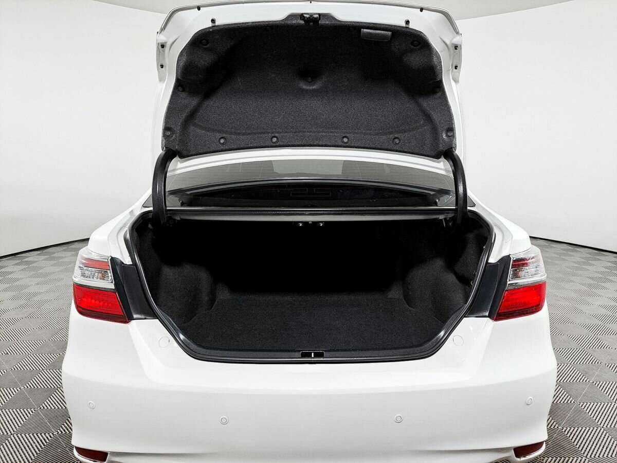 Купить Toyota Camry с пробегом. Фото: #6