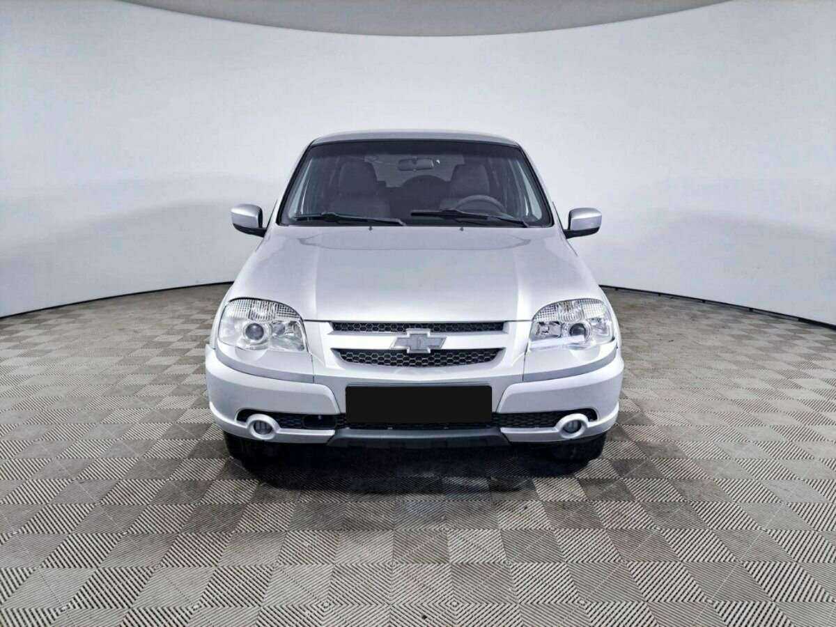 Купить Chevrolet Niva с пробегом. Фото: #1