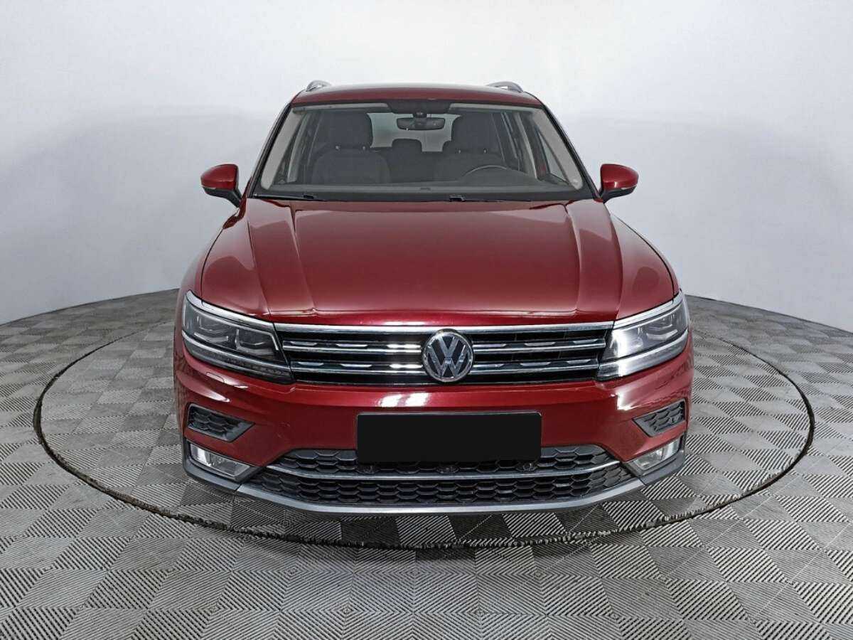 Купить Volkswagen Tiguan с пробегом. Фото: #1