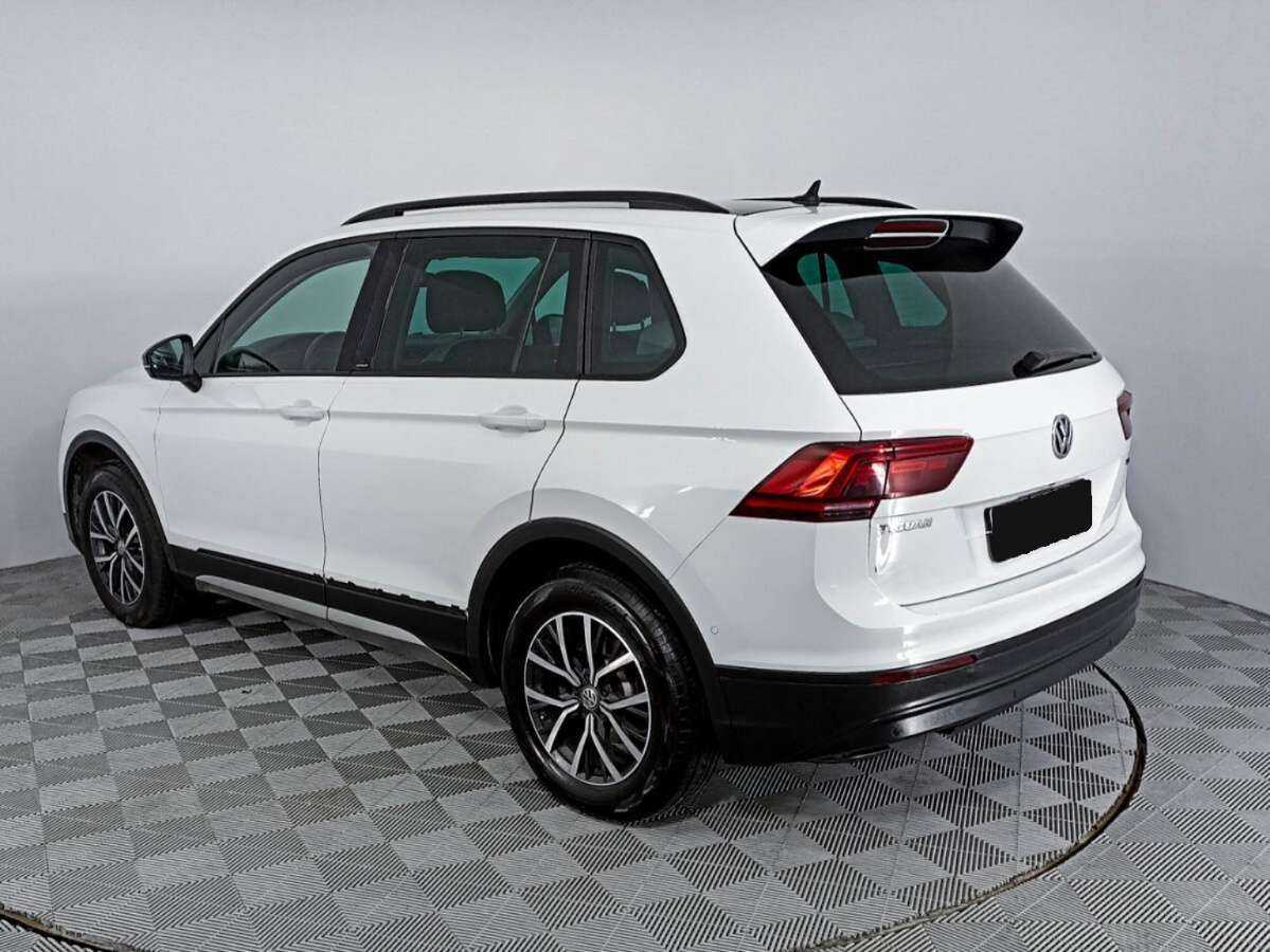 Купить Volkswagen Tiguan с пробегом. Фото: #6