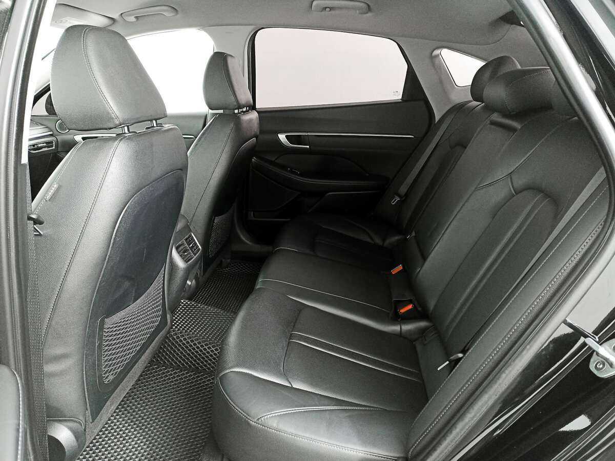 Купить Hyundai Sonata с пробегом. Фото: #11