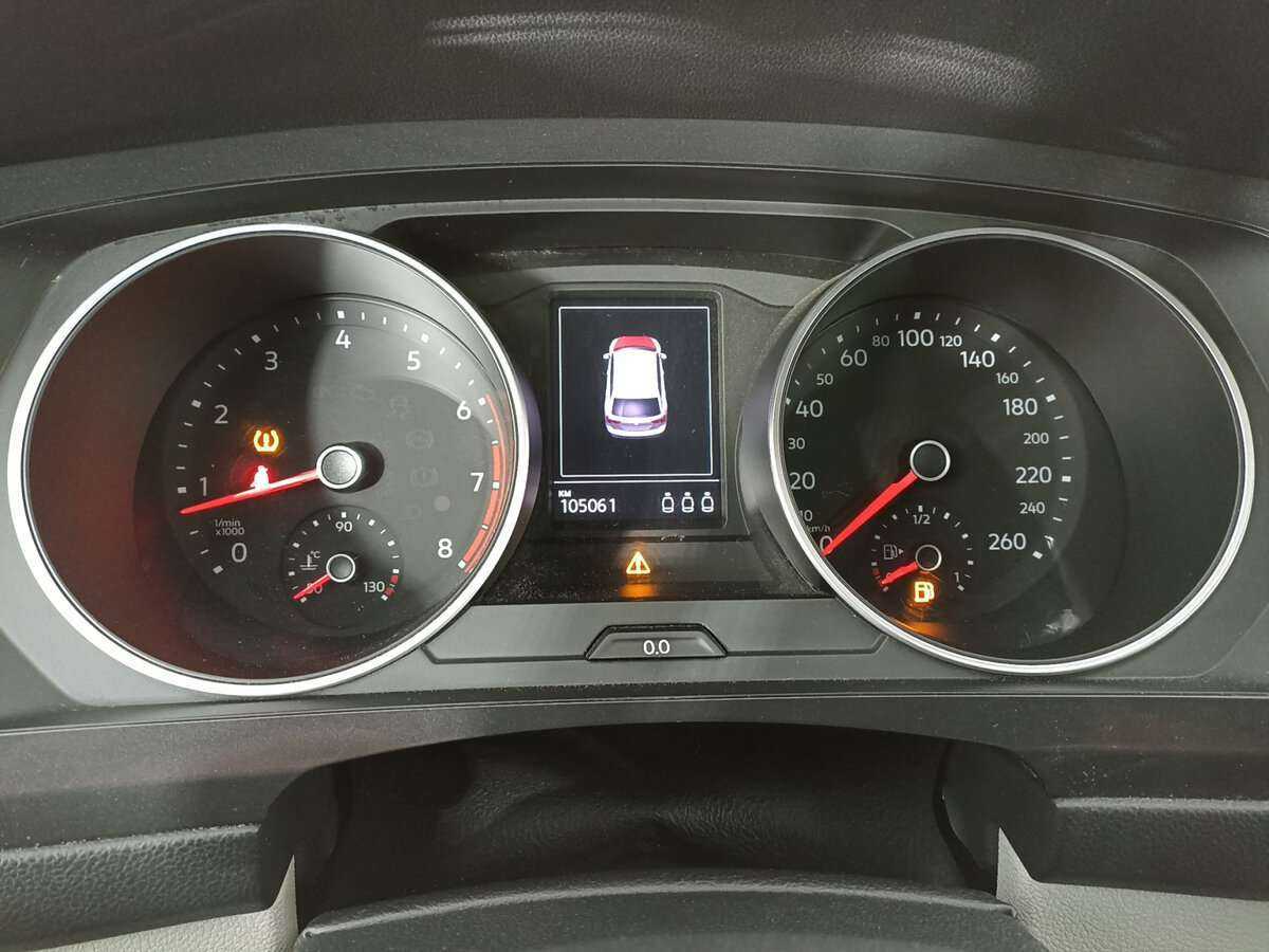 Купить Volkswagen Tiguan с пробегом. Фото: #12