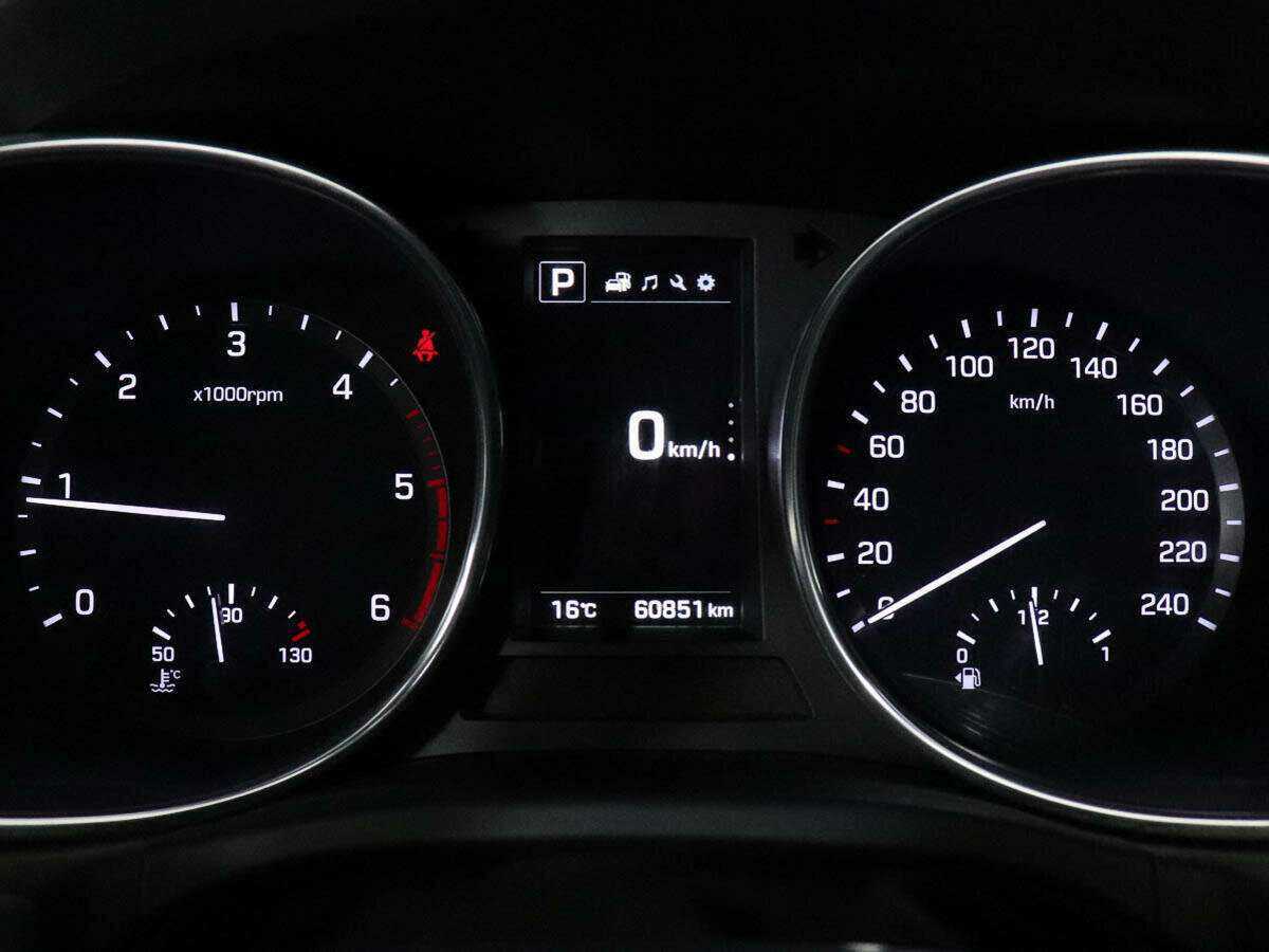 Купить Hyundai Santa Fe с пробегом. Фото: #9