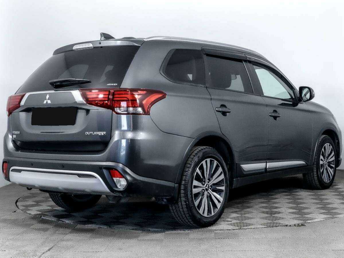 Купить Mitsubishi Outlander с пробегом. Фото: #3