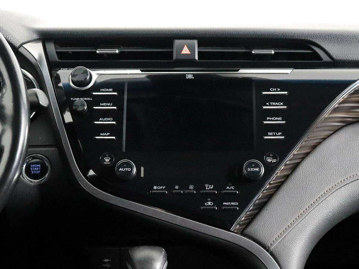 Купить Toyota Camry с пробегом. Фото: #11