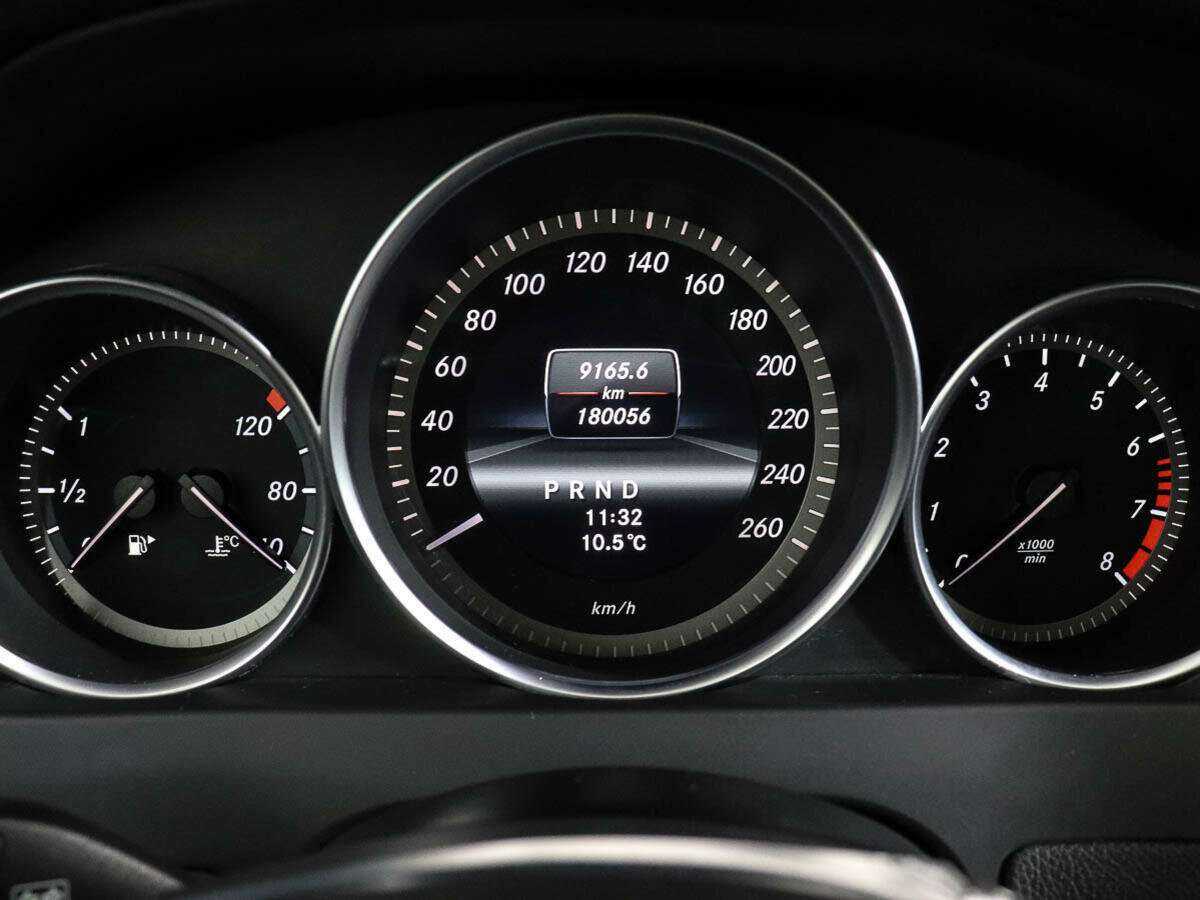 Купить Mercedes-Benz C-Класс с пробегом. Фото: #9