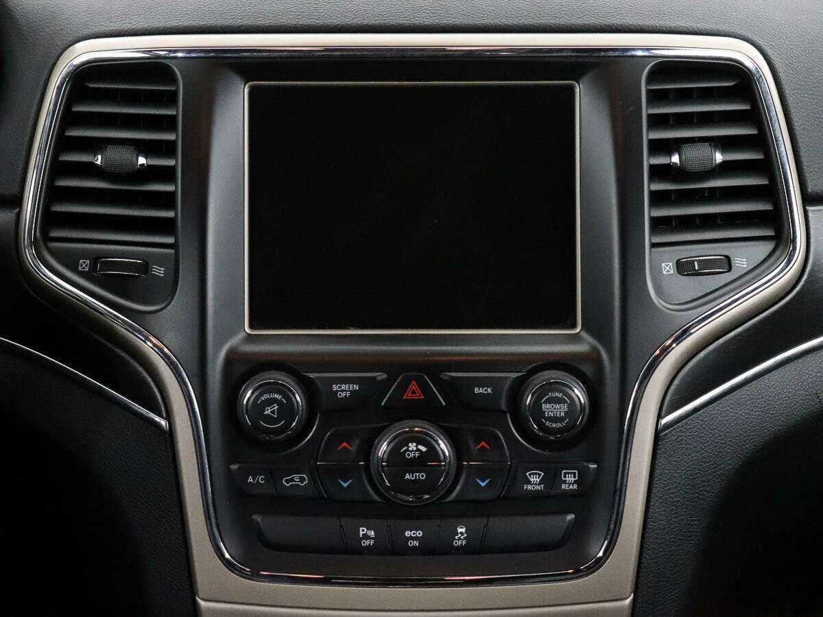 Купить Jeep Grand Cherokee с пробегом. Фото: #11