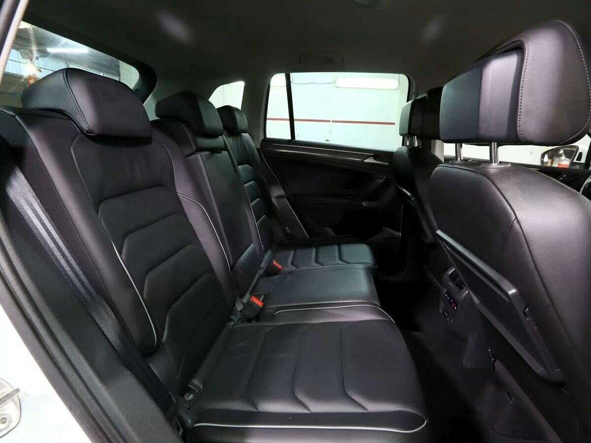 Купить Volkswagen Tiguan с пробегом. Фото: #16