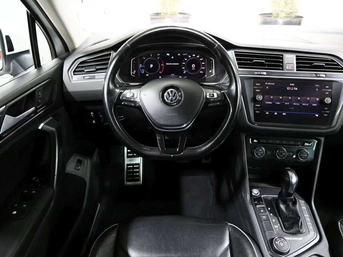 Купить Volkswagen Tiguan с пробегом. Фото: #19