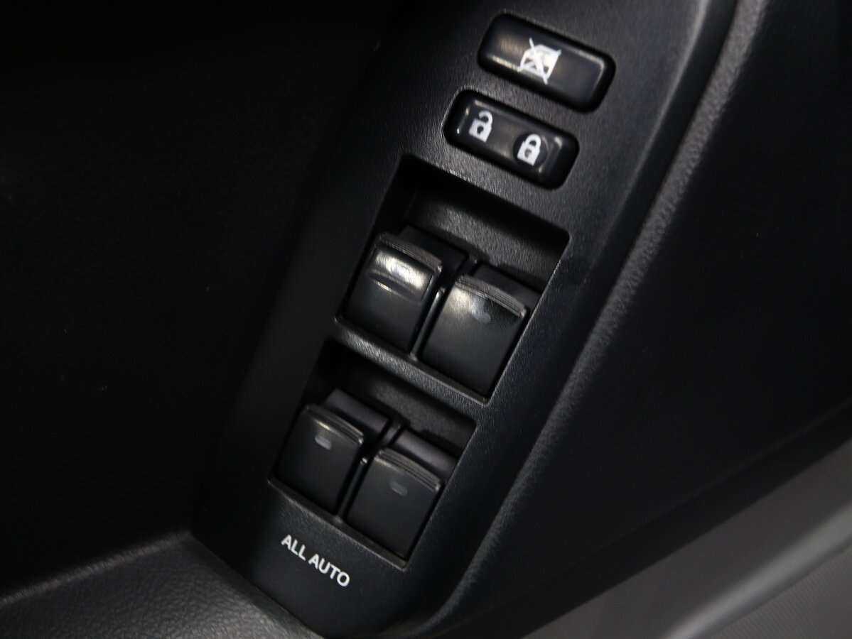 Купить Toyota Land Cruiser Prado с пробегом. Фото: #5