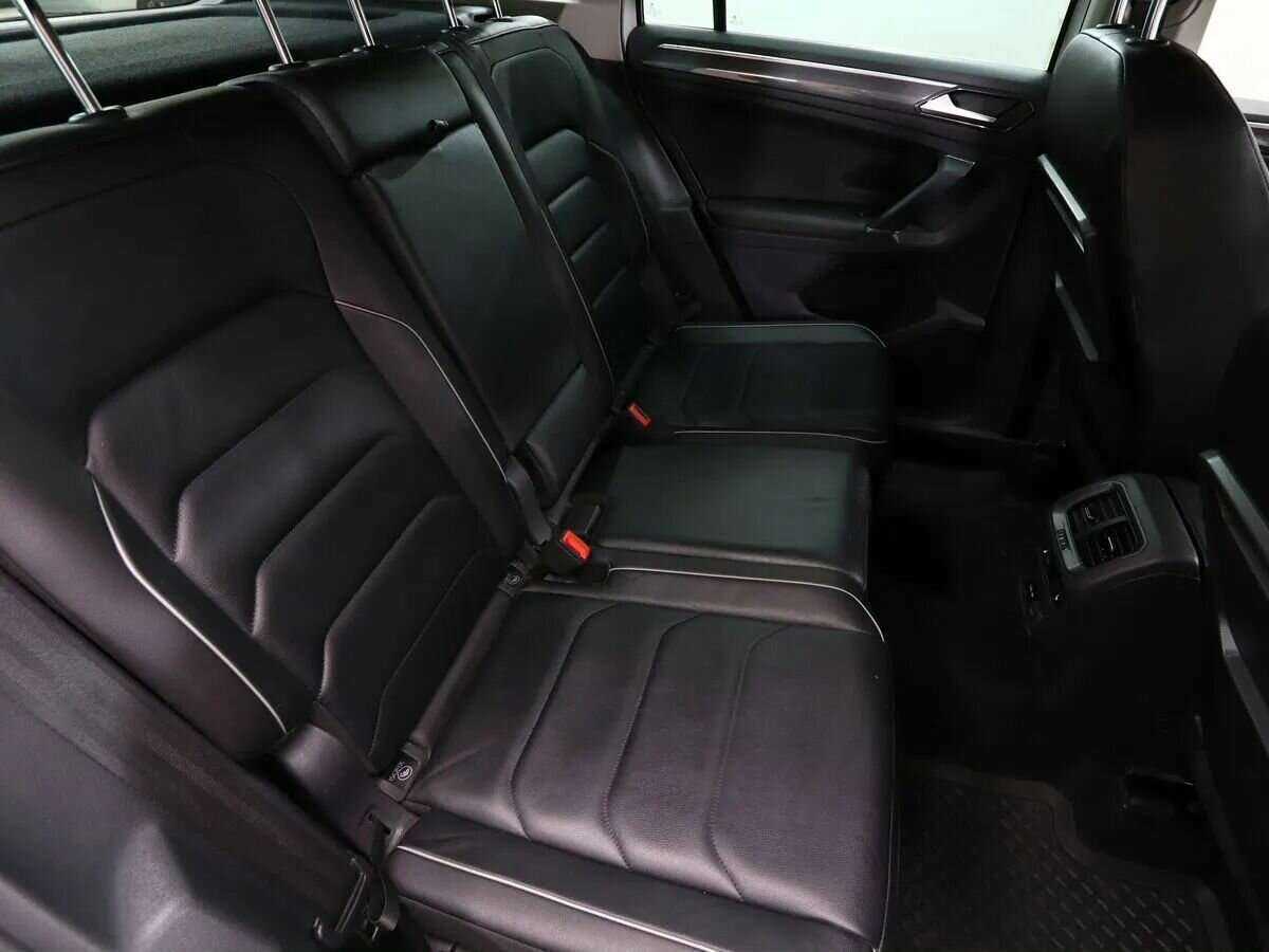 Купить Volkswagen Tiguan с пробегом. Фото: #14