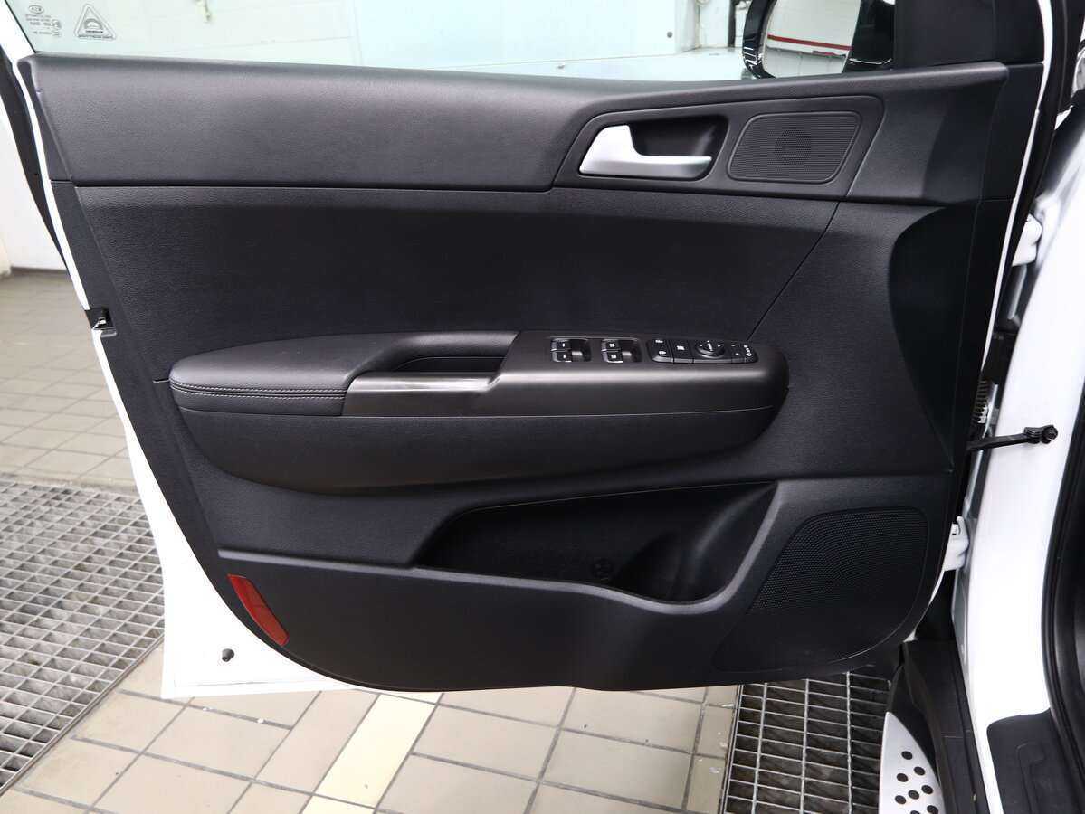 Купить Kia Sportage с пробегом. Фото: #6
