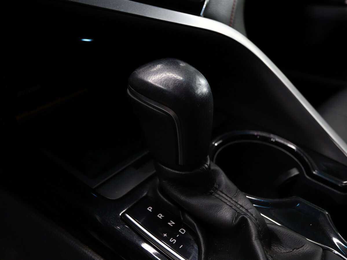 Купить Toyota Camry с пробегом. Фото: #7