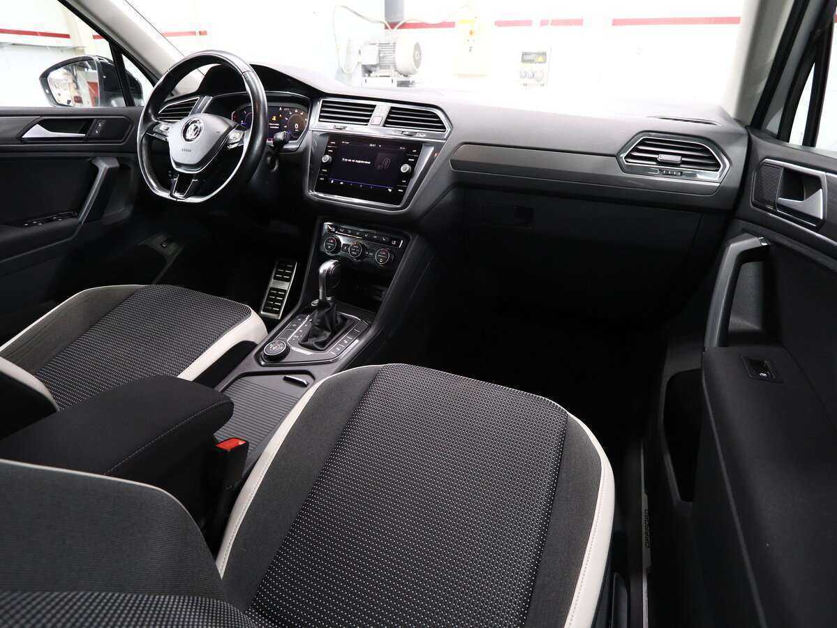 Купить Volkswagen Tiguan с пробегом. Фото: #16