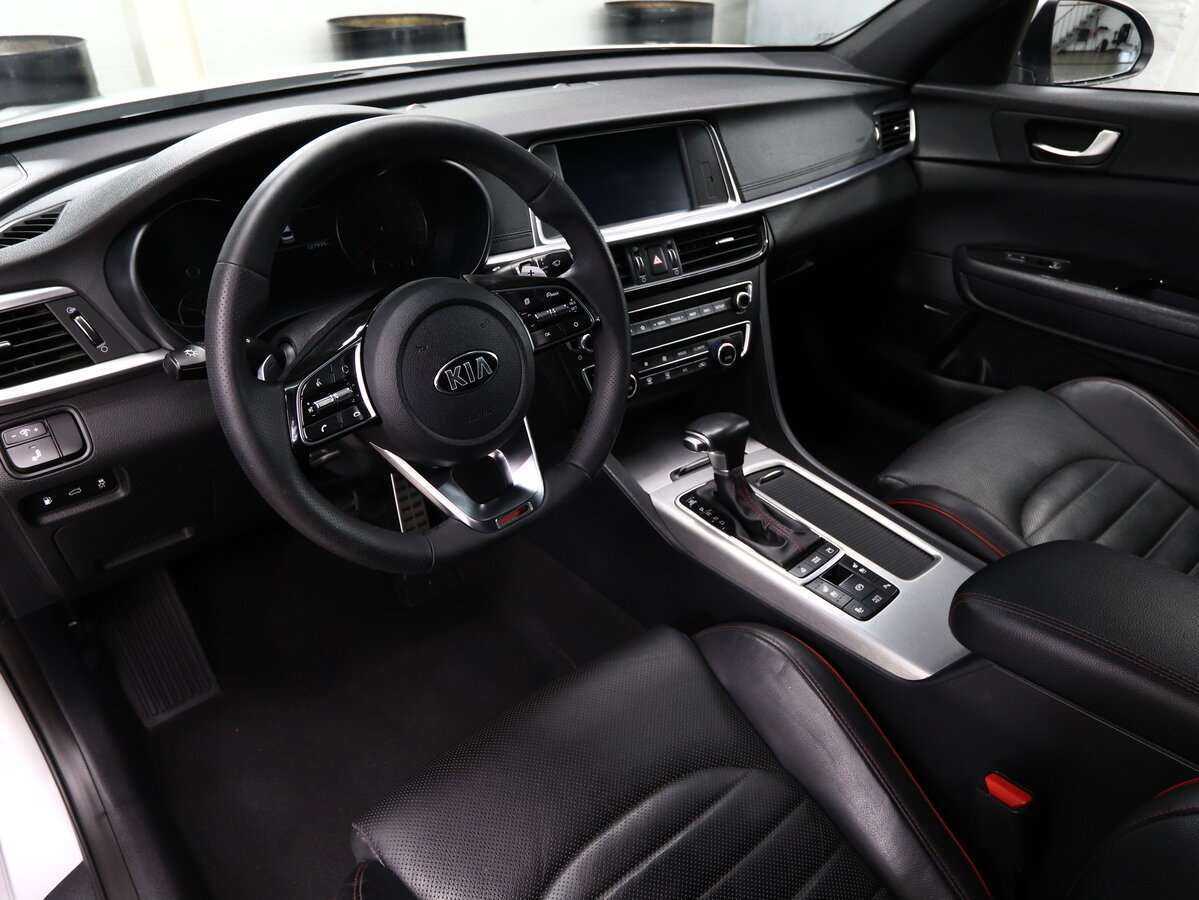 Купить Kia Optima с пробегом. Фото: #6