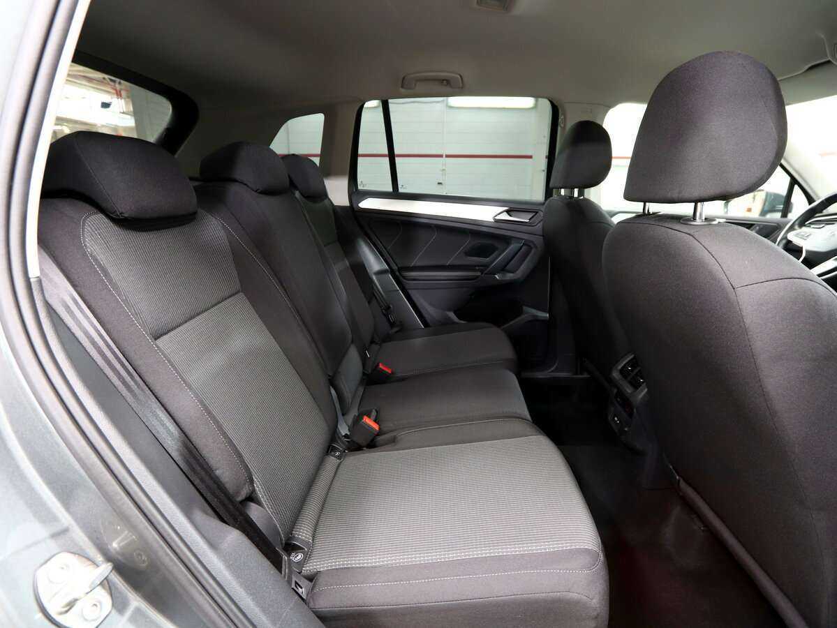 Купить Volkswagen Tiguan с пробегом. Фото: #20