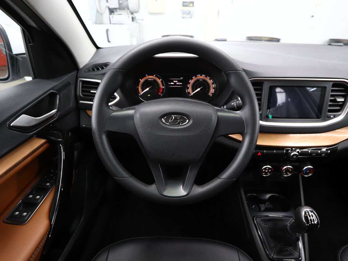 Купить Lada (ВАЗ) Vesta с пробегом. Фото: #16