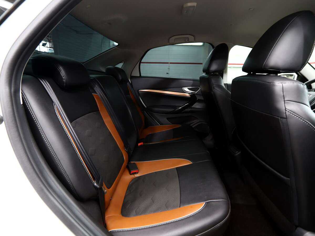 Купить Lada (ВАЗ) Vesta с пробегом. Фото: #19