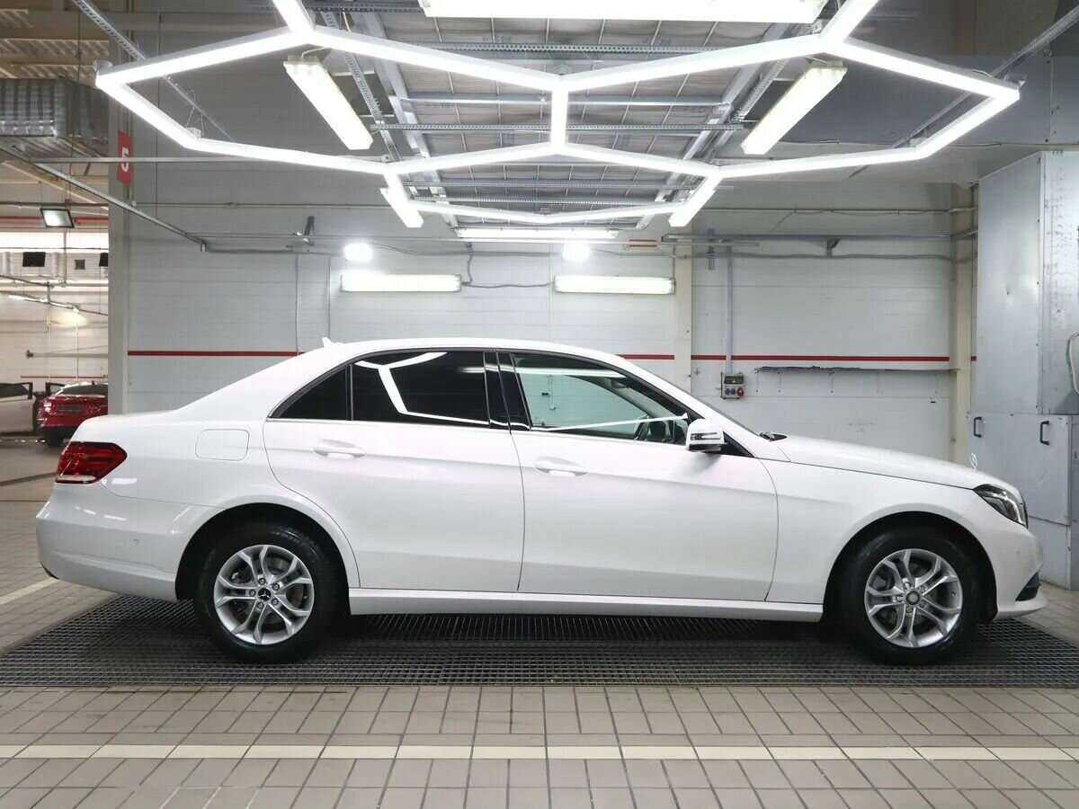 Купить Mercedes-Benz E-Класс с пробегом. Фото: #2