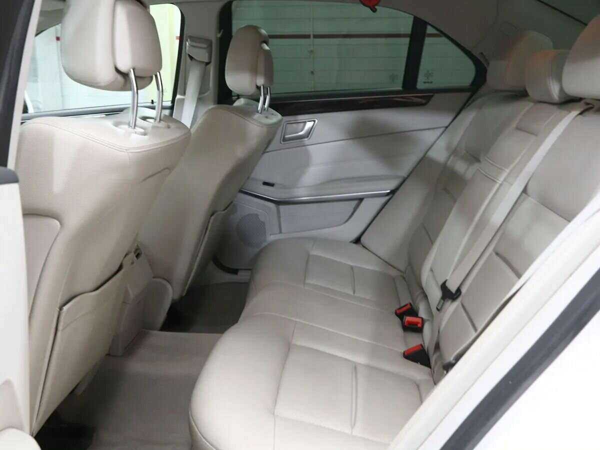 Купить Mercedes-Benz E-Класс с пробегом. Фото: #16