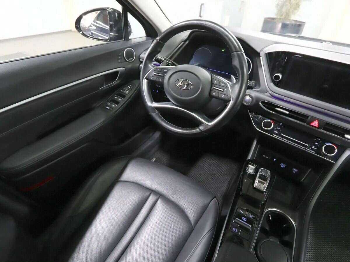 Купить Hyundai Sonata с пробегом. Фото: #7