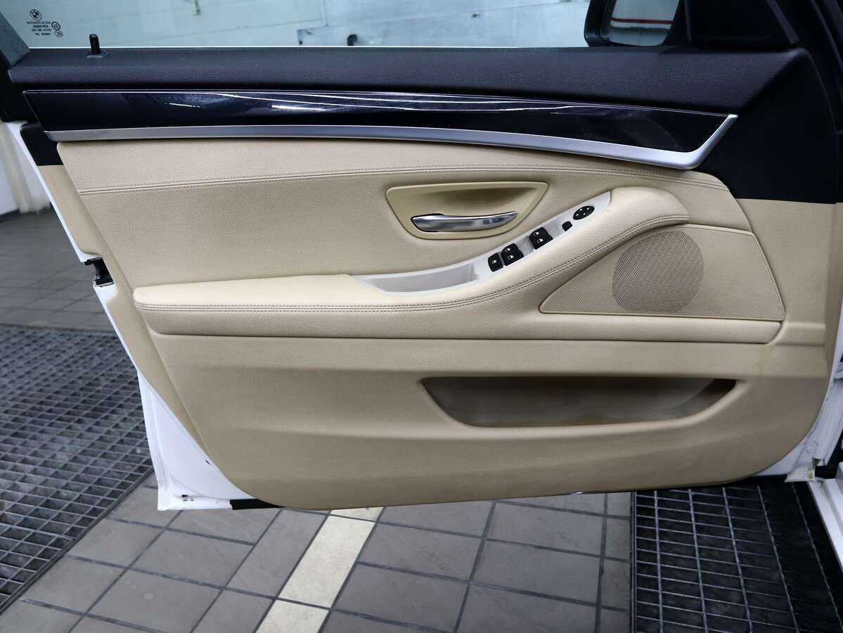 Купить BMW 5 серии с пробегом. Фото: #7